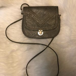 NWOT Small chevron studded crossbody